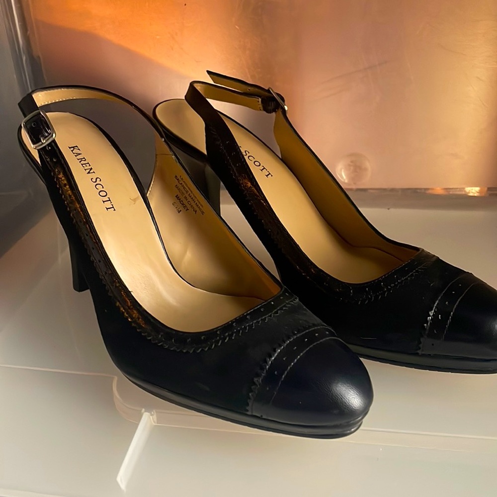 Brand new black heel, leather and suede